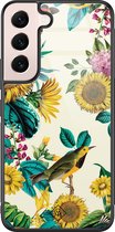 Casimoda® hoesje - Geschikt voor Samsung Galaxy S22 - Zonnebloemen / Bloemen - Luxe Hard Case Zwart - Backcover telefoonhoesje - Geel