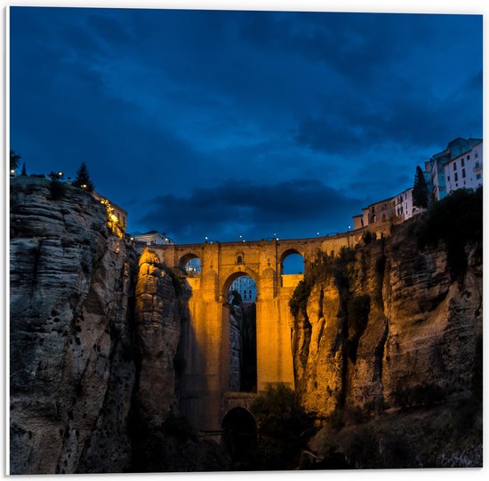 WallClassics - Plaque de Mousse PVC - Pont entre Montagnes en Espagne - Photo 50x50 cm sur Plaque de Mousse PVC (Avec Système d'accrochage)