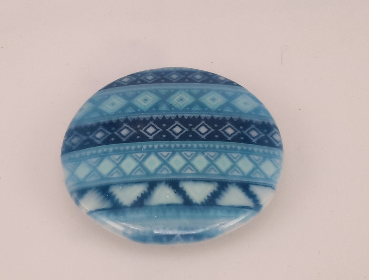 Magneet broche – Porselein - prachtig – kunstig - patroon – Ø 5cm - voor omslagdoek, sjaal en vest om te sluit zonder gaatjes te veroorzaak.
