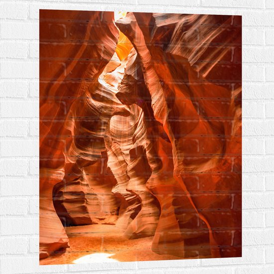 WallClassics - Muursticker - Antelope Canyon Gang in Ravijn - 75x100 cm Foto op Muursticker