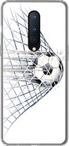 Geschikt voor OnePlus 8 hoesje - Een illustratie van een voetbal die het doel in gaat - Jongetjes - Meisjes - Kids - Siliconen Telefoonhoesje
