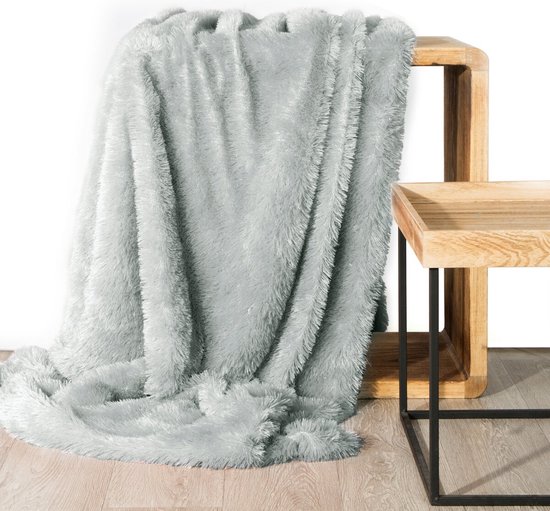 Oneiro’s Luxe Plaid TIFFANY licht grijs - 170 x 210 cm - wonen - interieur - slaapkamer - deken – cosy – fleece - sprei