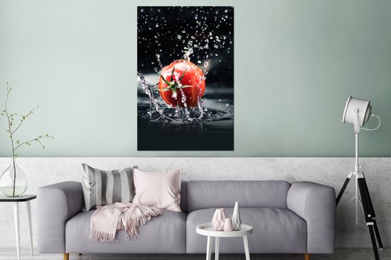Wanddecoratie Metaal - Aluminium Schilderij Industrieel - Tomaat - Groente - Stilleven - Water - Rood - 80x120 cm - Dibond - Foto op aluminium - Industriële muurdecoratie - Voor de woonkamer/slaapkamer