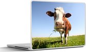 Laptop sticker - 15.6 inch - Koe - Dieren - Bloemen - Gras - 36x27,5cm - Laptopstickers - Laptop skin - Cover
