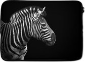Laptophoes 14 inch - Zebra - Zwart - Wit - Portret - Dieren - Laptop sleeve - Binnenmaat 34x23,5 cm - Zwarte achterkant