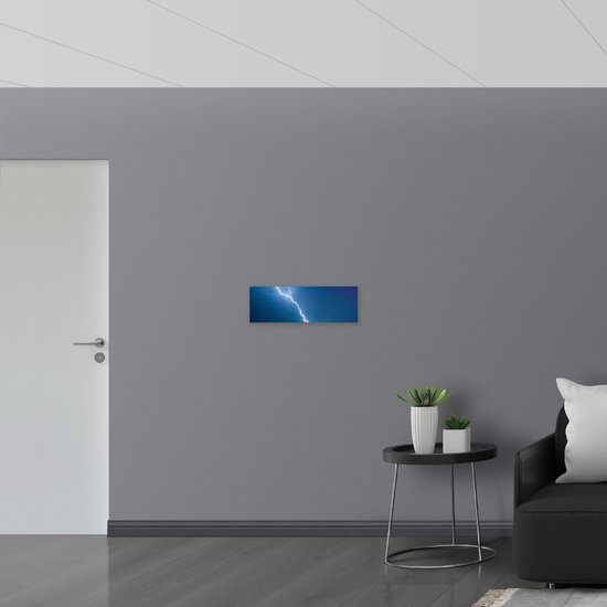 PVC Schuimplaat - Blauwe Bliksemschicht - 60x20 cm Foto op PVC Schuimplaat (Met Ophangsysteem)