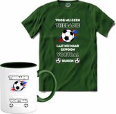 Voor mij geen therapie, maar voetbal-  Oranje elftal WK / EK voetbal - feest kleding - grappige zinnen, spreuken en teksten - T-Shirt met mok - Heren - Bottle Groen - Maat M