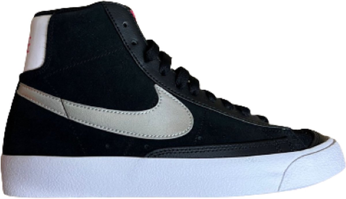 Nike Blazer Mid 77 Dames Sneakers Sport Casual Schoenen DD6613-001 Zwart
