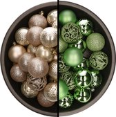 Kerstballen - 74x stuks - champagne en groen - 6 cm - kunststof
