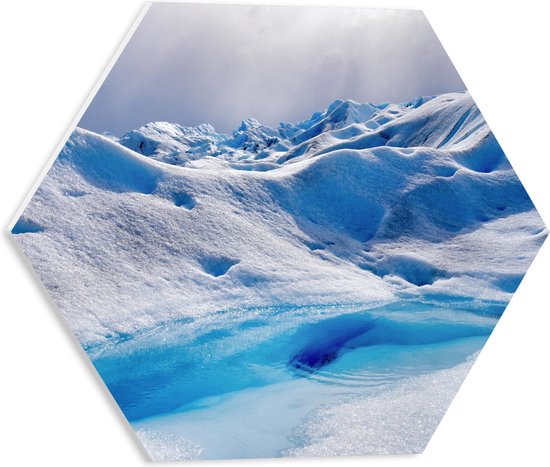 WallClassics - PVC Schuimplaat Hexagon  - Sneeuwbergen - 40x34.8 cm Foto op Hexagon (Met Ophangsysteem)