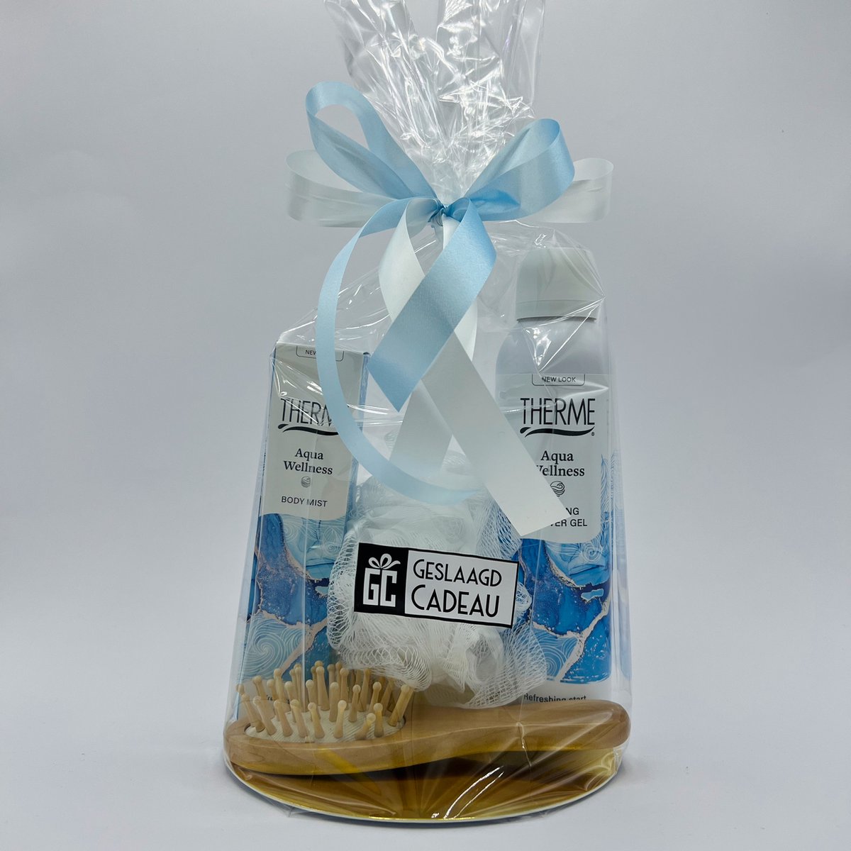 Cadeau voor vrouw Therme Aqua Wellness foaming shower gel - Therme body mist - kam en rugspons - Geschenkset vrouwen - verjaardag - 4 producten