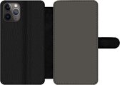 Bookcase Geschikt voor iPhone 11 Pro Max telefoonhoesje - Grijs - Kleuren - Effen - Met vakjes - Wallet case met magneetsluiting