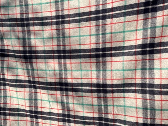 Red tartan tablecloth - België