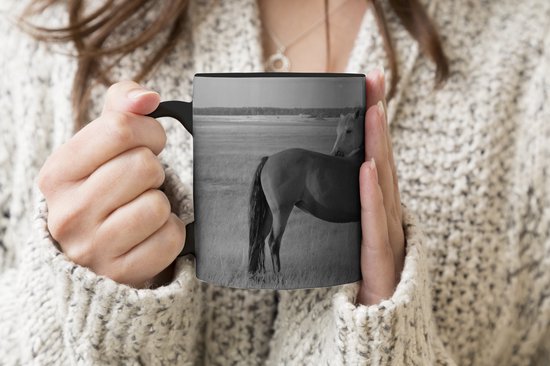 Mug Magique - Photo sur Mugs Chauffants - Mug à Café - Paarden - Animaux - Portrait - Zwart et Blanc - Campagne - Mug Magic - Tasse - 350 ML - Mug à Thé