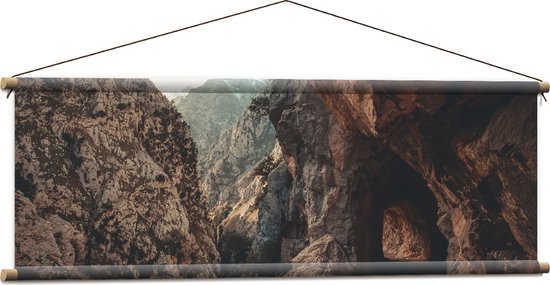 WallClassics - Textielposter - Tunnel in de Bergrand - 120x40 cm Foto op Textiel