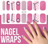 By Emily - Nagel wrap - Stitched Heart | 16 stickers | Nail wrap | Nail art | Trendy | Design | Nagellakvrij | Eenvoudig | Nagel wrap | Nagel stickers | Folie | Zelfklevend | Sjablonen