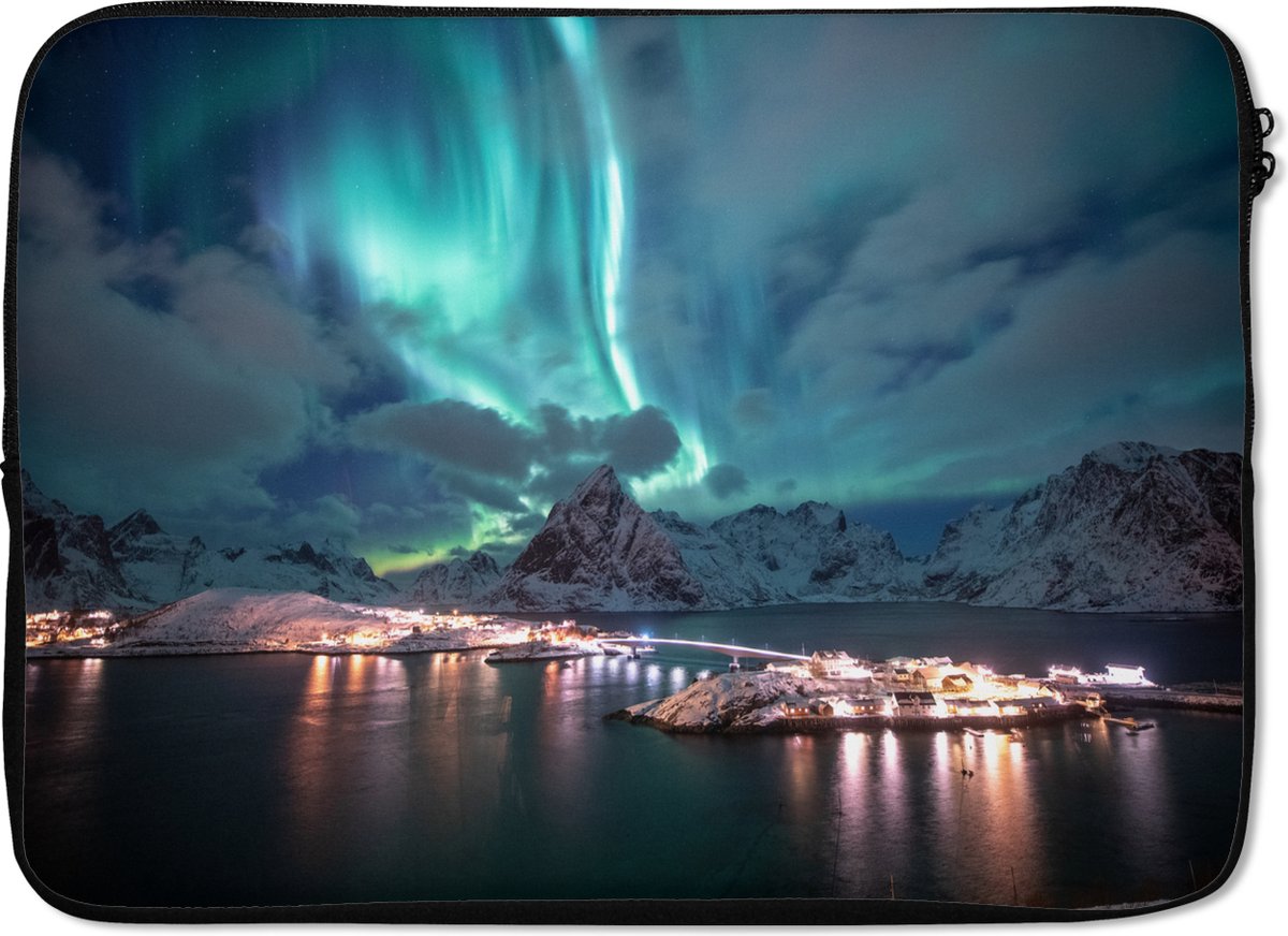 Laptophoes 14 inch - Aurora - Noorwegen - Berg - Laptop sleeve - Binnenmaat 33x23 cm - Zwarte achterkant