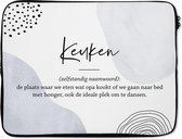 Laptophoes 17 inch - Keuken - Opa - Quotes - Spreuken - Woordenboek - Keuken definitie - Laptop sleeve - Binnenmaat 42,5x30 cm - Zwarte achterkant