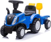 New Holland loopauto tractor met aanhanger blauw