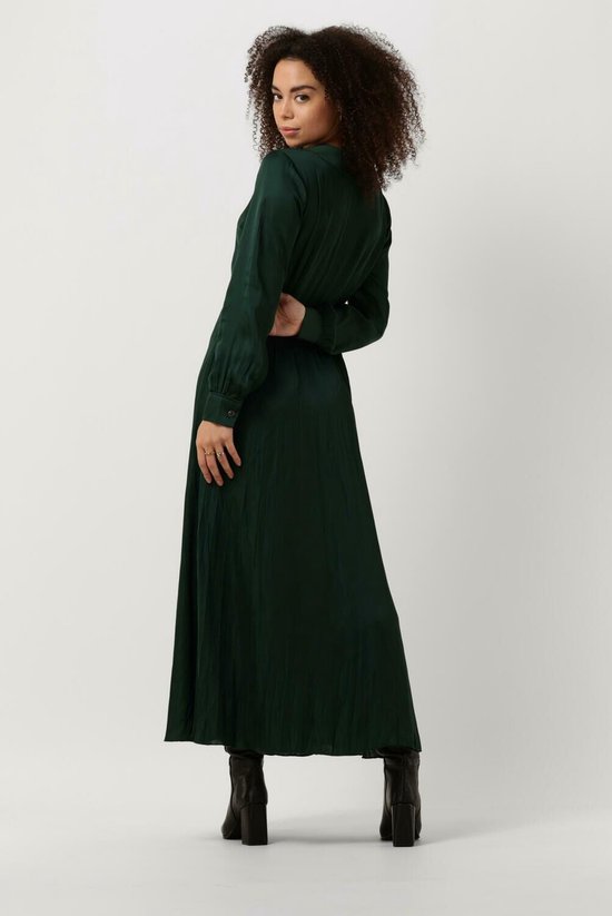 GETADME European and American sexy one shoulder long sleeved pleated skirt with wrapped buttocks dress