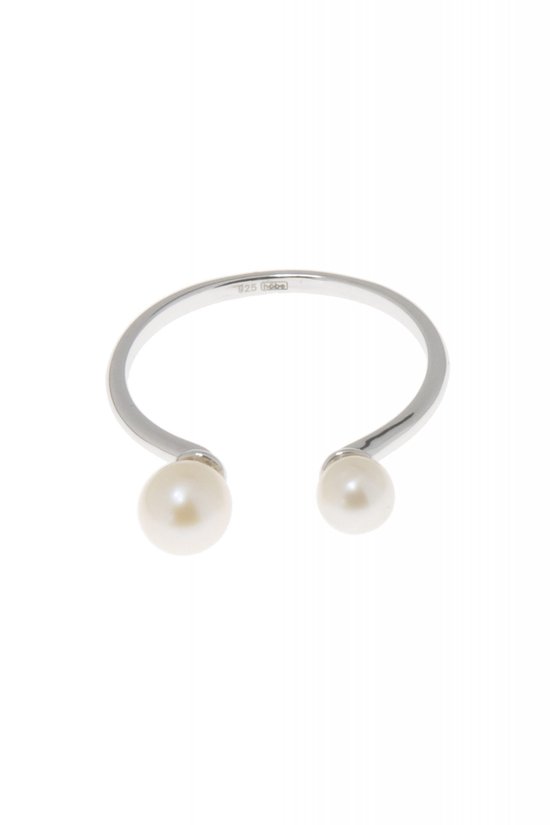HÕBE – Ursa Ring – Imitatie Parel– Gerecycled Zilver – Ring–Handgemaakte Sieraad – Accessories – Dames Ring – Adjustable Ring