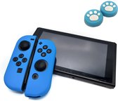 Gadgetpoint | Beschermhoesjes + Thumbgrips | Performance Antislip Skin | Softcover Grip Case | Accessoires geschikt voor Nintendo Switch Joy-Con Controllers | Lichtblauw + Pootjes Lichtblauw met Wit