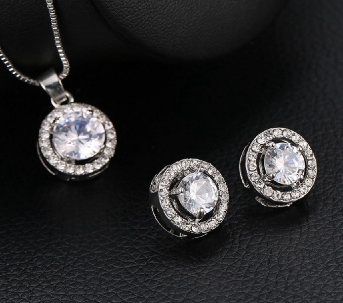 Sieraden set | rondjes | zilver gekleurd