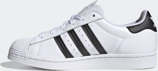 schade hypothese Beleefd adidas Superstar Dames Sneakers - Ftwr White/Core Black - Maat 40 | bol.com