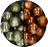 Kunststof kerstballen 6 cm - 24x stuks - mosgroen en bruin