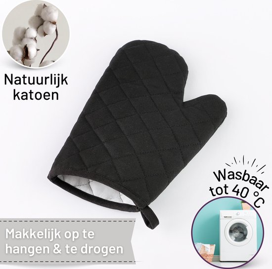 Gant de cuisine noir matelassé en coton, facile à suspendre, lavable à 40°C.