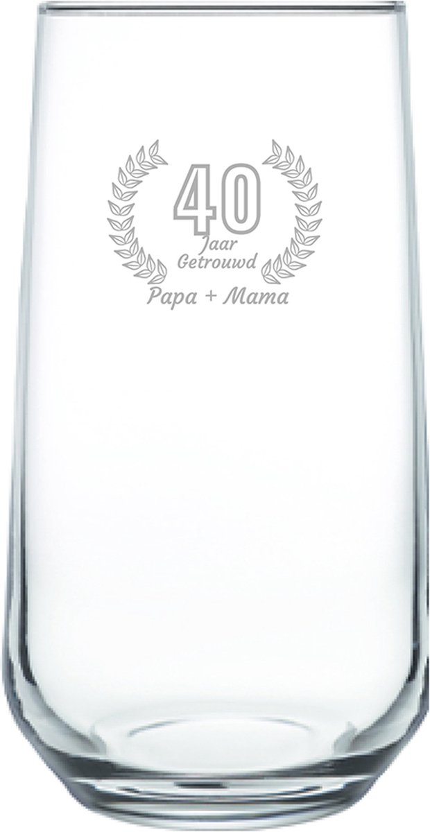 Gegraveerde Drinkglas 47cl Papa + mama 40 jaar getrouwd