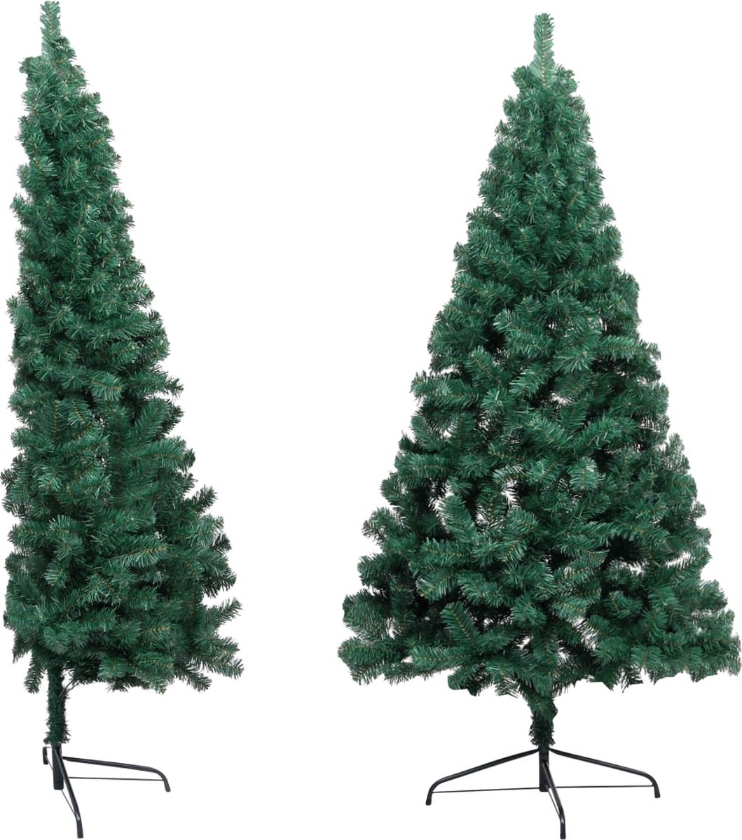 Smalle kerstboom van 150 cm - ruimtebesparend en met sneeuw bedekt