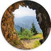 WallClassics - Dibond Muurcirkel - Mistig Uitzicht op Bergen - 30x30 cm Foto op Aluminium Muurcirkel (met ophangsysteem)