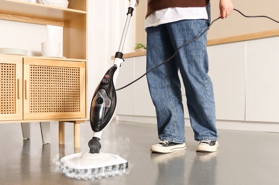 Swiss Pro+ Stoomreiniger 10 in 1 Handstomer - Met Opzetstukken Voor Alle Vloeren, Bank, Badkamer En Tapijt - Zwart