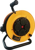 CHACON beugelhaspel 25m zwarte neopreen kabel op rol plus beugel met 4 randaarde-stopcontacten met deksels en thermische beveiliging, max 2500 Watt belastbaar