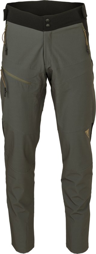 Militaire groene fietsbroek met zwarte tailleband en ritszakken.
