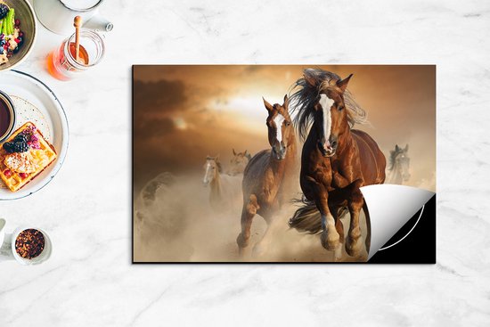 Chefcare Inductie Beschermer Wilde Paarden in het Zand - 78x52 cm - Afdekplaat Inductie - Kookplaat Beschermer - Inductie Mat