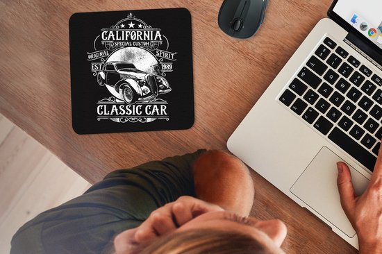 Muismat 20x20 cm - Mousepad Mancave - Auto - Vintage - Zwart - Wit - Muismatten