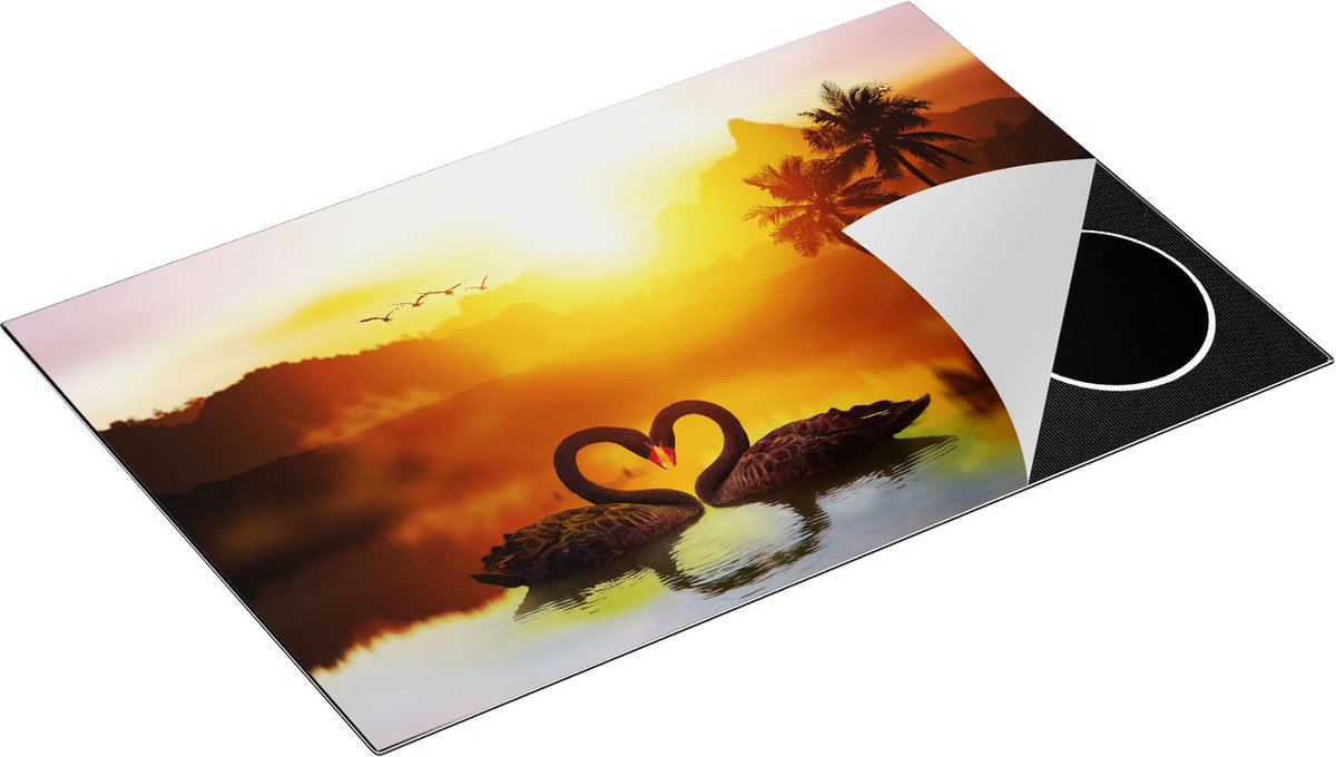Chefcare Inductie Beschermer Twee Zwarte Zwanen in een Hart Vorm - 80,2x52,2 cm - Afdekplaat Inductie - Kookplaat Beschermer - Inductie Mat
