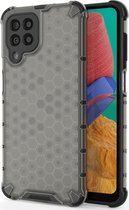 Mobigear Hoesje geschikt voor Samsung Galaxy M33 Telefoonhoesje Hardcase | Mobigear Honeycomb Backcover Shockproof | Schokbestendig Galaxy M33 Telefoonhoesje | Anti Shock Proof - Zwart