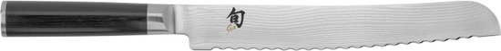 Shun Classic Damast broodmes met zwart handvat op witte achtergrond.