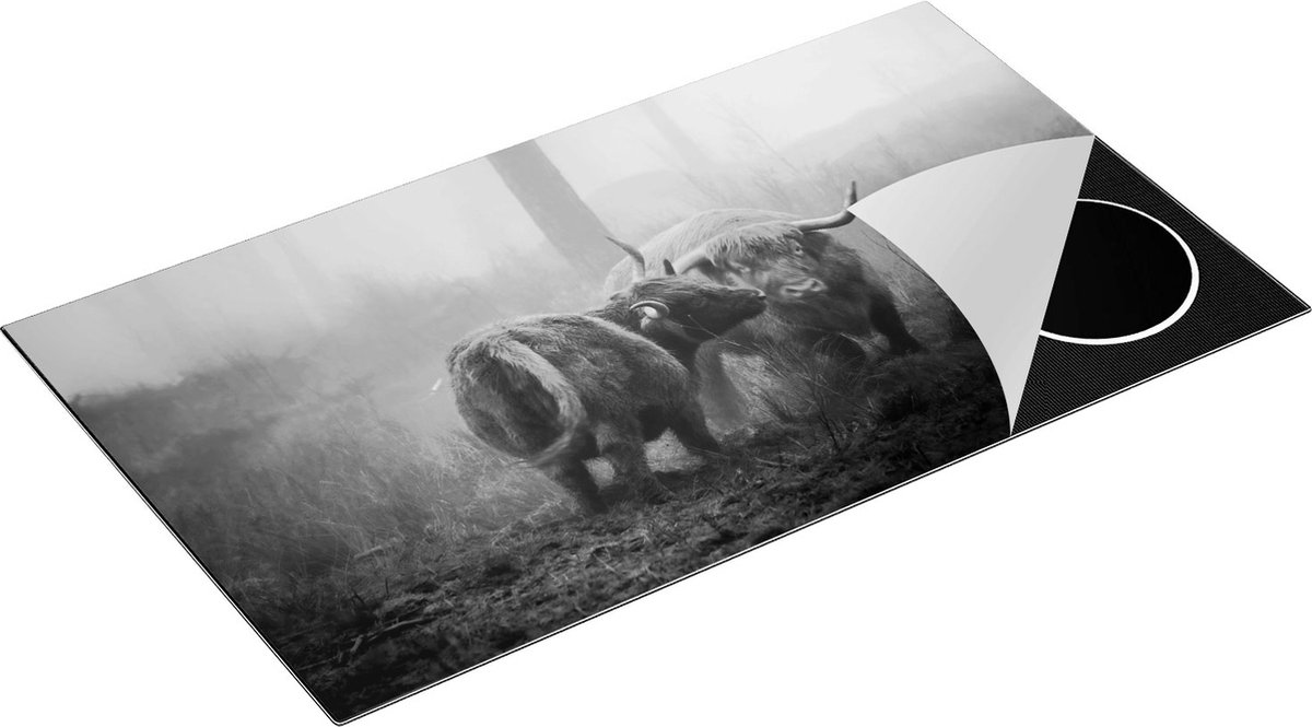Chefcare Inductie Beschermer Twee Schotse Hooglanders in de Mist - Zwart Wit - 91,6x52,7 cm - Afdekplaat Inductie - Kookplaat Beschermer - Inductie Mat