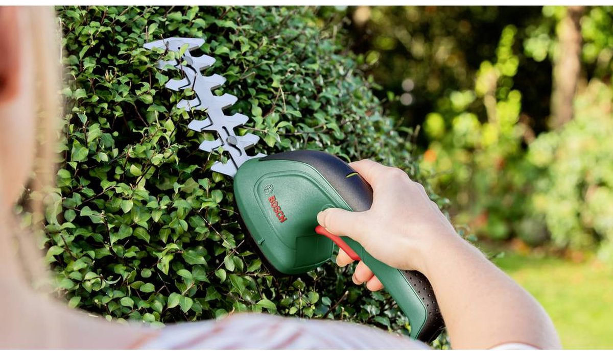 Bosch 3,6V grasschaar Isio Gen III kopen? Grasscharen en buxusscharen