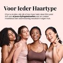 Vier vrouwen met verschillende haartypes: stijl, krullend, dik en dun, die allemaal de föhn kunnen gebruiken.