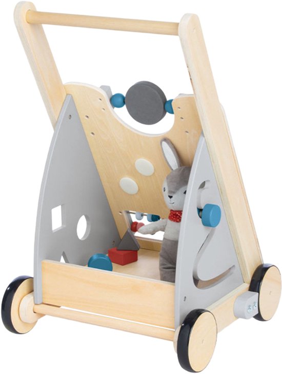 Houten loopwagen met spelletjes en een konijntje binnenin.