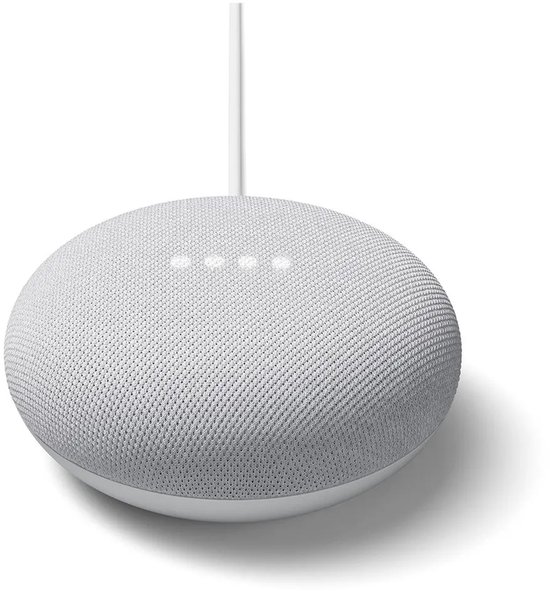 Lichtgrijze Google Nest Mini met drie witte LED-lampjes, hangend aan een wit koord.