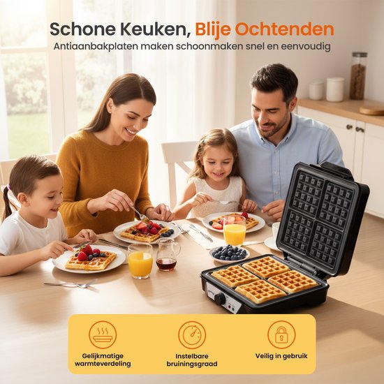 Een gezin geniet van wafels aan een tafel, met een open wafelmaker in het midden. Op de tafel staan borden met wafels, fruit, sinaasappelsap en een wafelmaker.