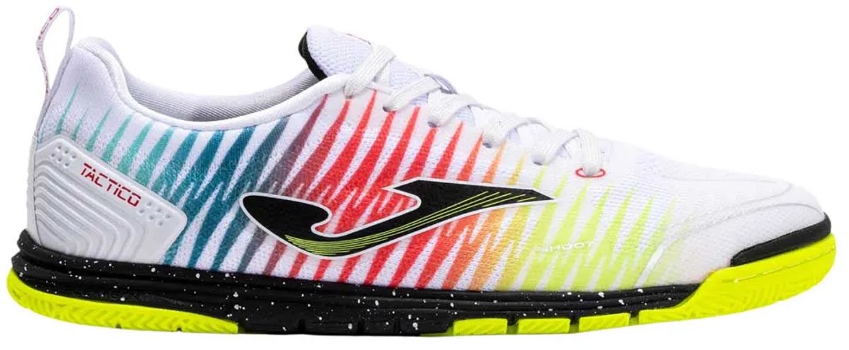 Joma Táctico 25 zaalvoetbalschoenen in wit met kleurrijke accenten, EU 41, ontworpen voor snelheid en wendbaarheid.