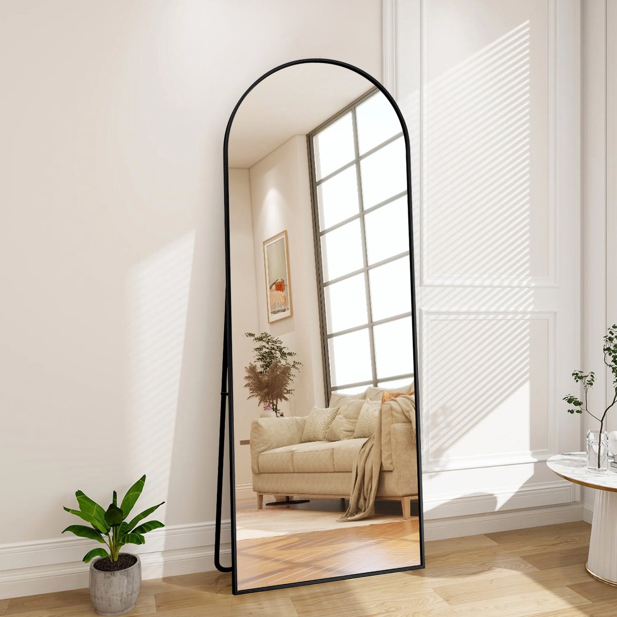 Elegant geschwungener Stehspiegel im Bogen-Design, 173x63 cm für Schlafzimmer & Wohnbereich, Schwarz