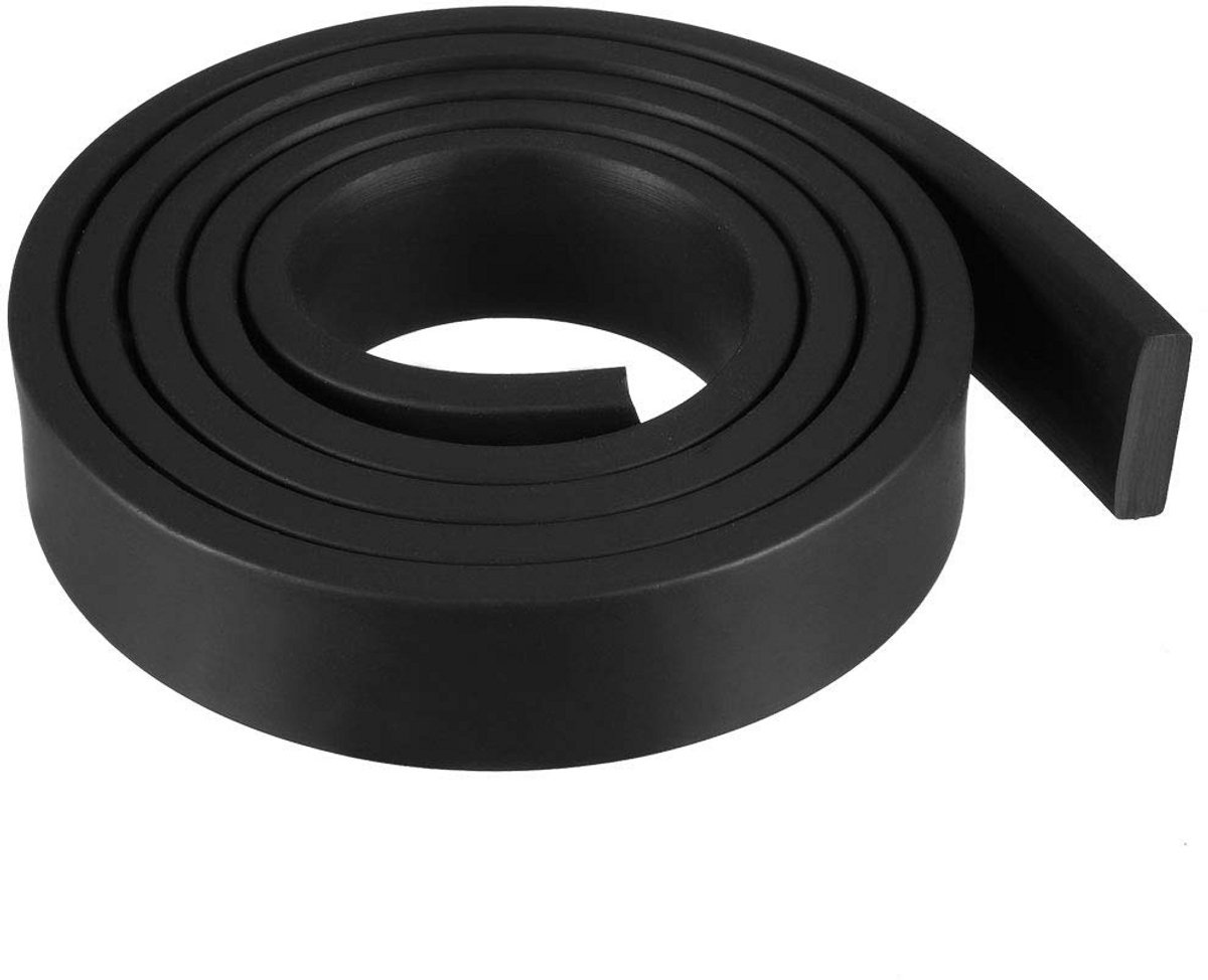 Zwarte Rubberen Afdichtstrip 20mm Breed 5mm Dik - Weerbestendige Zelfklevende Afstrip op Rol van 1 Meter